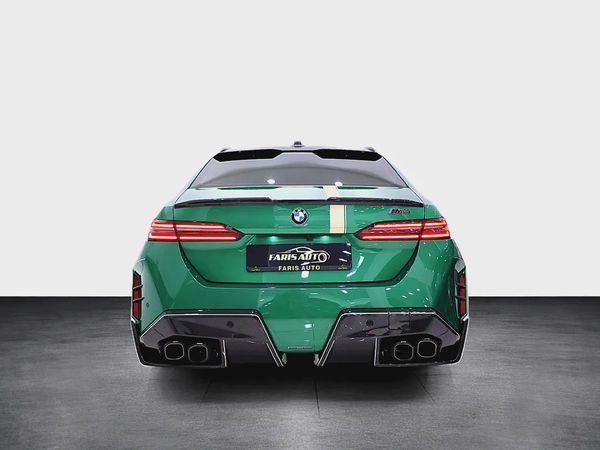 BMW M5 GCC +FULL CARBON MANHART KIT +AGENCY WARRANTY TILL 2031 +AKRAPOVIC EXHAUST+ HRE FORGED WHEELS