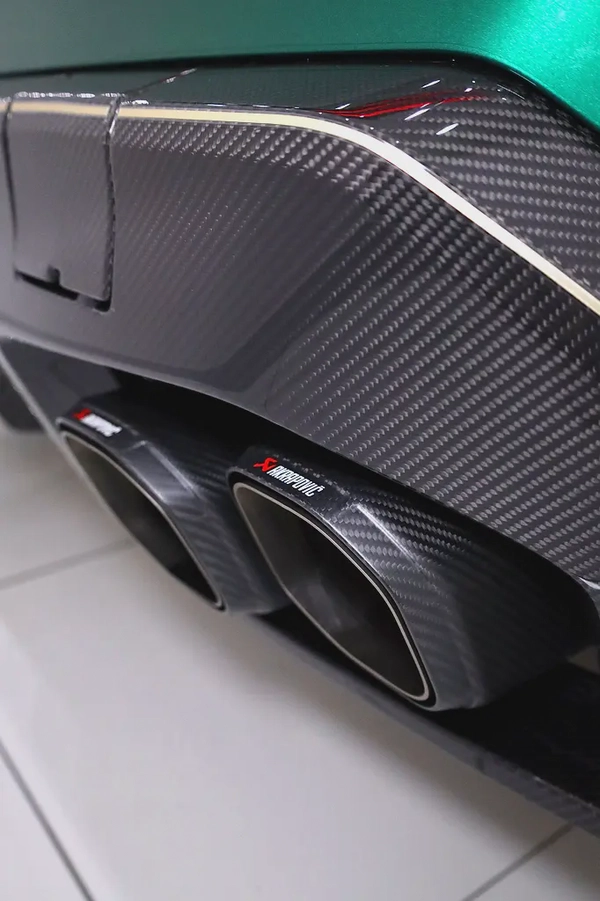 BMW M5 GCC +FULL CARBON MANHART KIT +AGENCY WARRANTY TILL 2031 +AKRAPOVIC EXHAUST+ HRE FORGED WHEELS