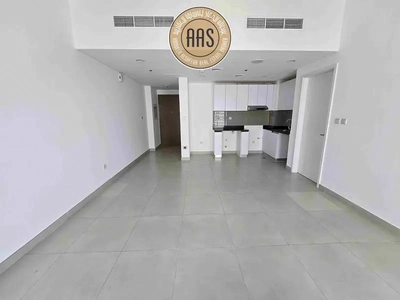 Elegant & Spacious 1BHK || Pool View || Ready to move-4