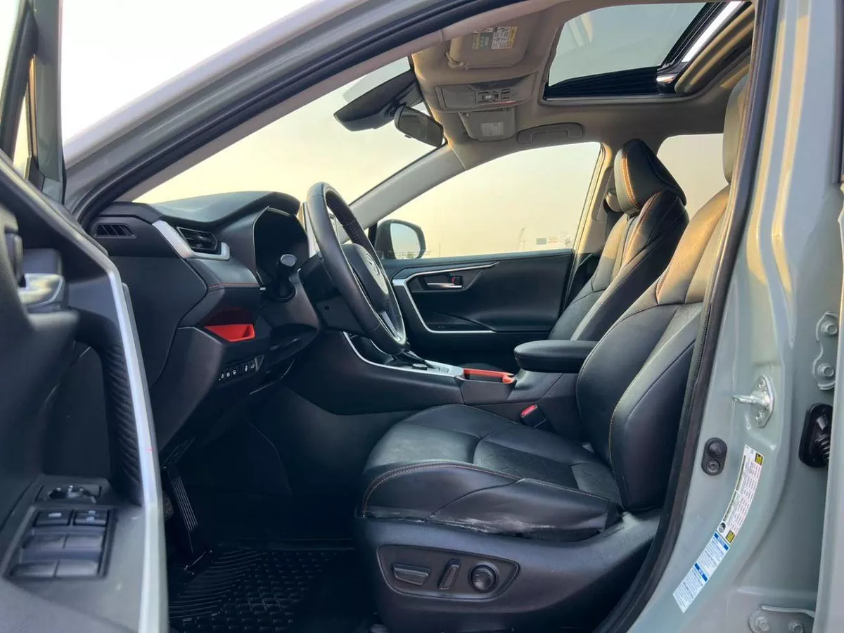 Toyota RAV4 ADVENTURE 2021 Toyota Rav4 Full Option 2.5L V4 - Rear Camera - Sunroof - Leather Seat - AWD 4x4 --18-0