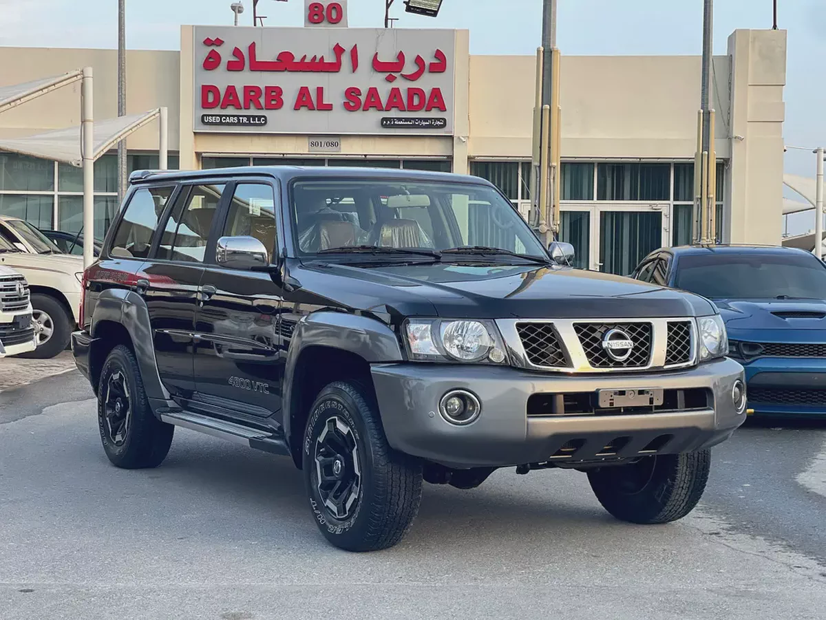 نيسان فتك سوبر سفاري 2022 خليجي جير عادي بحاله ممتازه