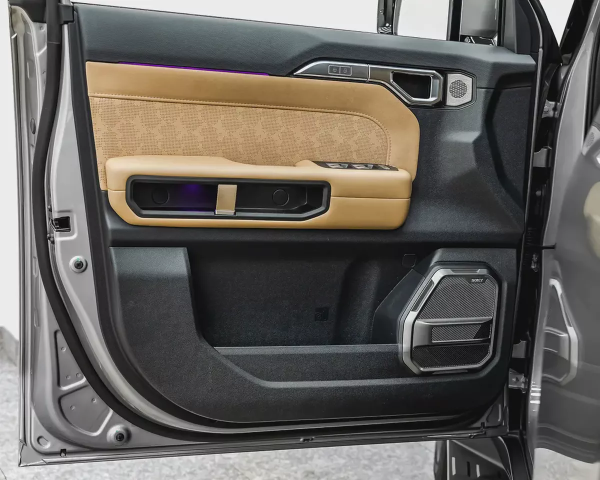 JETOUR T2 LUXURY PLUS - 2026 - GCC - ELITE WARRANTY AND SERVICE CONTRACT - EXCELLENT CONDITION-17-17