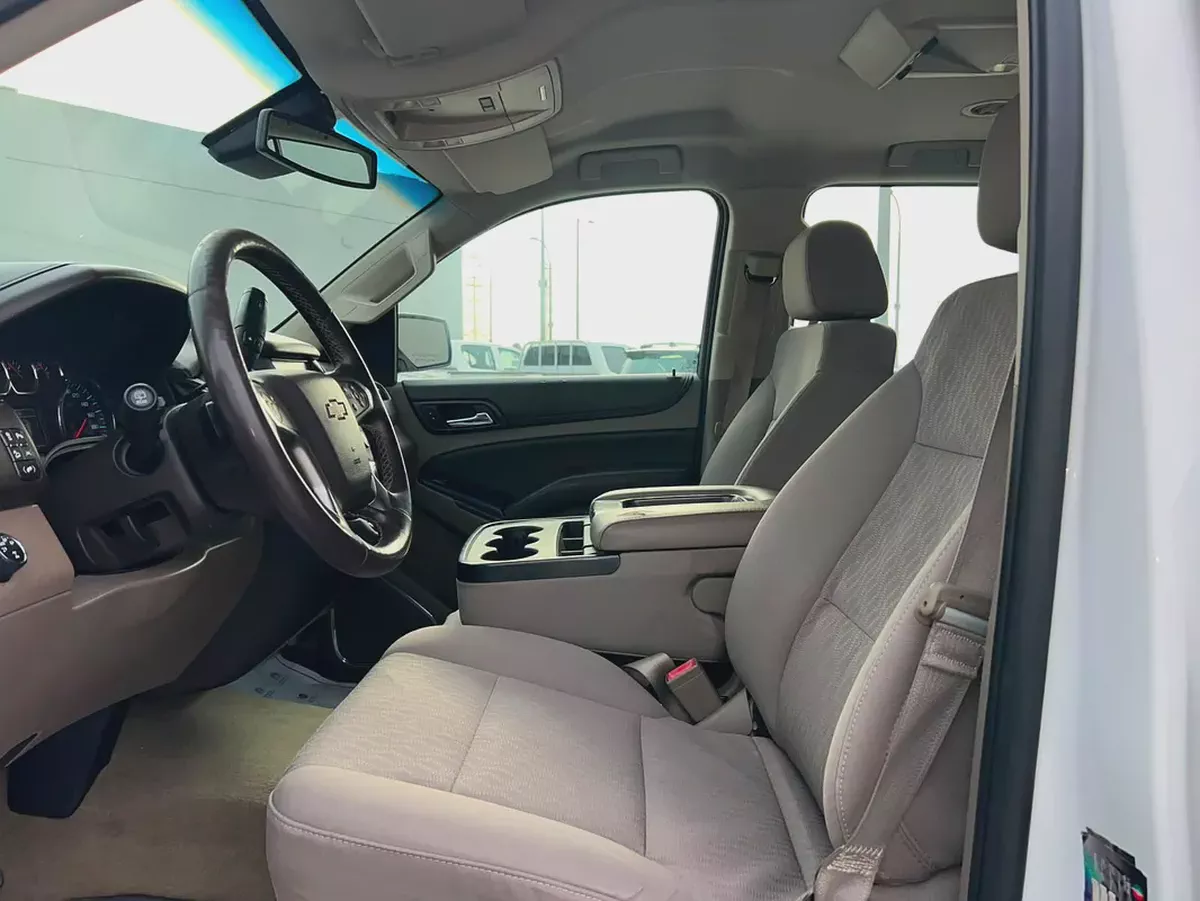 Chevrolet Tahoe LS 2016-9-9