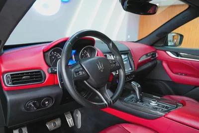 2019 - Maserati Levante SQ4 - GCC-9