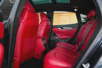 2019 - Maserati Levante SQ4 - GCC-12