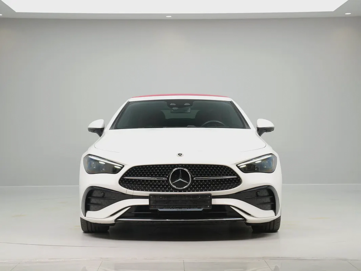 LOW Mileage 2025 Mercedes-Benz CLE 200 Carbriolet-6-6