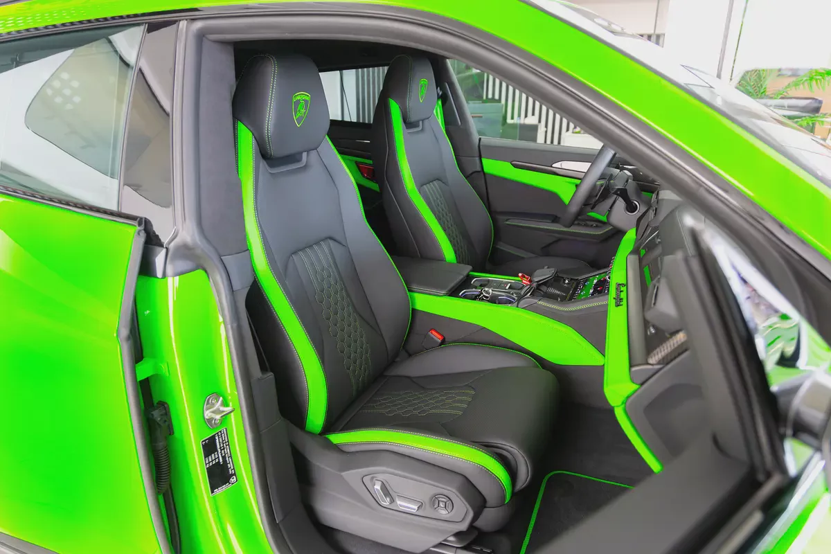 Lamborghini Urus SE | 2026 | European Specs | V8 4.0L Twin Turbo 800HP | SUV PHEV | AWD-18-18