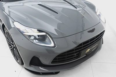 2026 ASTON MARTIN DB12-18