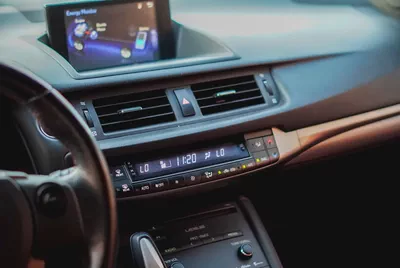 lexus ct200h 2016-9