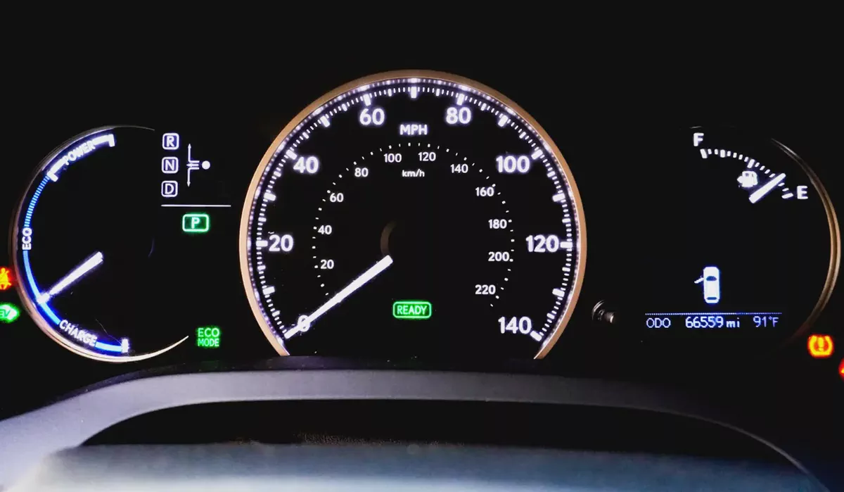 lexus ct200h 2016-12-12