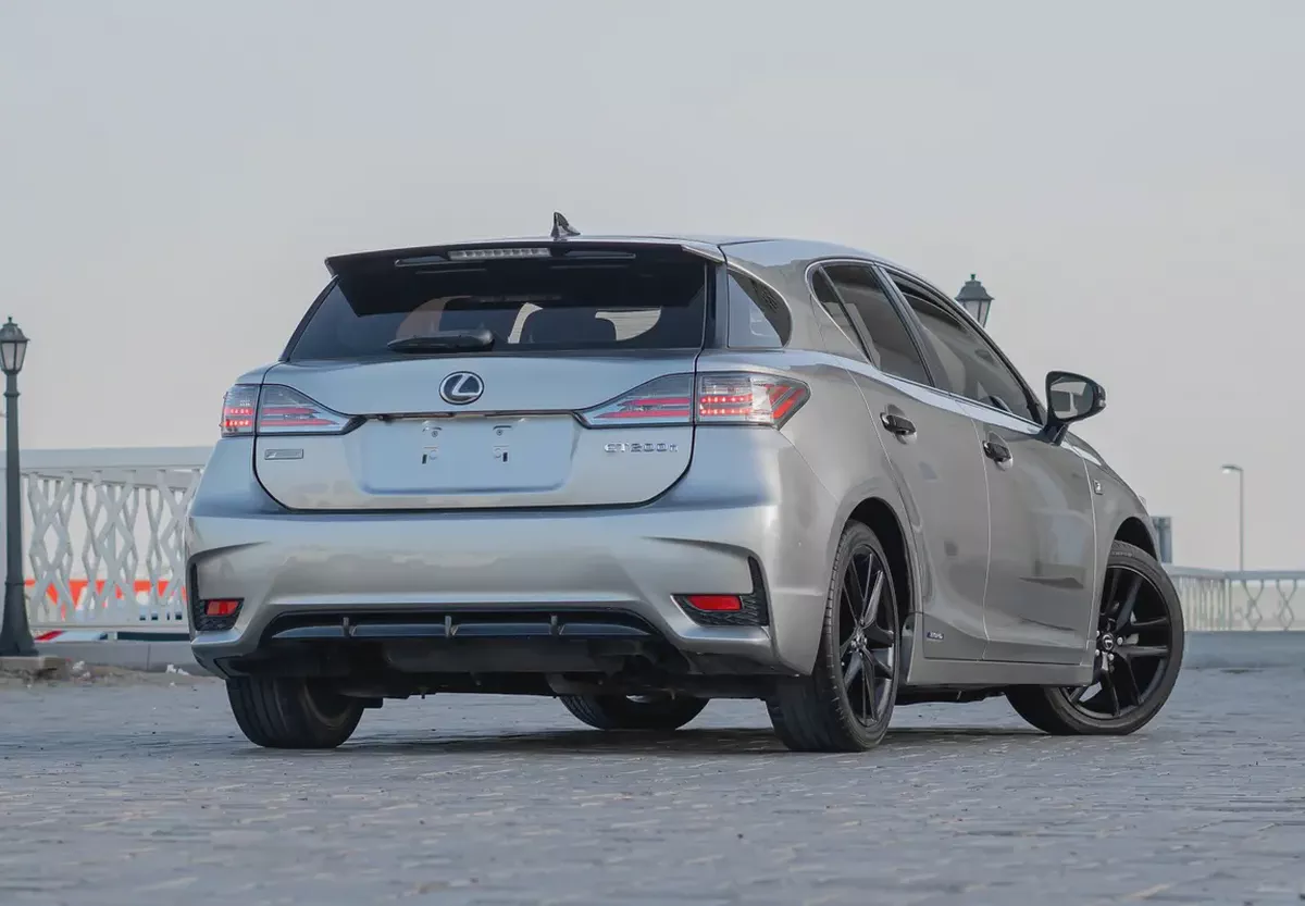 lexus ct200h 2016-2-2