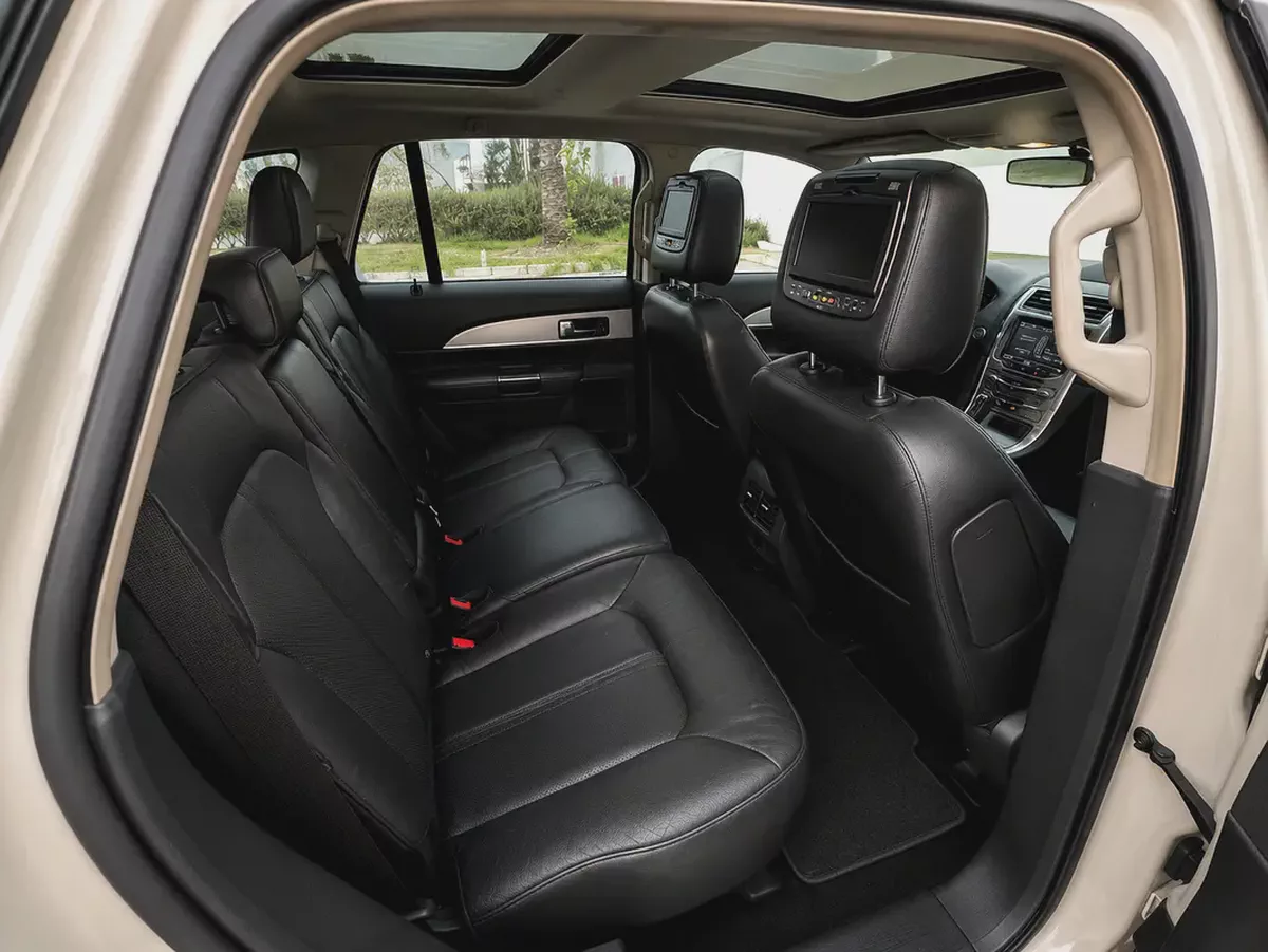 Well Maintained Lincoln MKX Luxury 2014 | GCC Specs-15-15