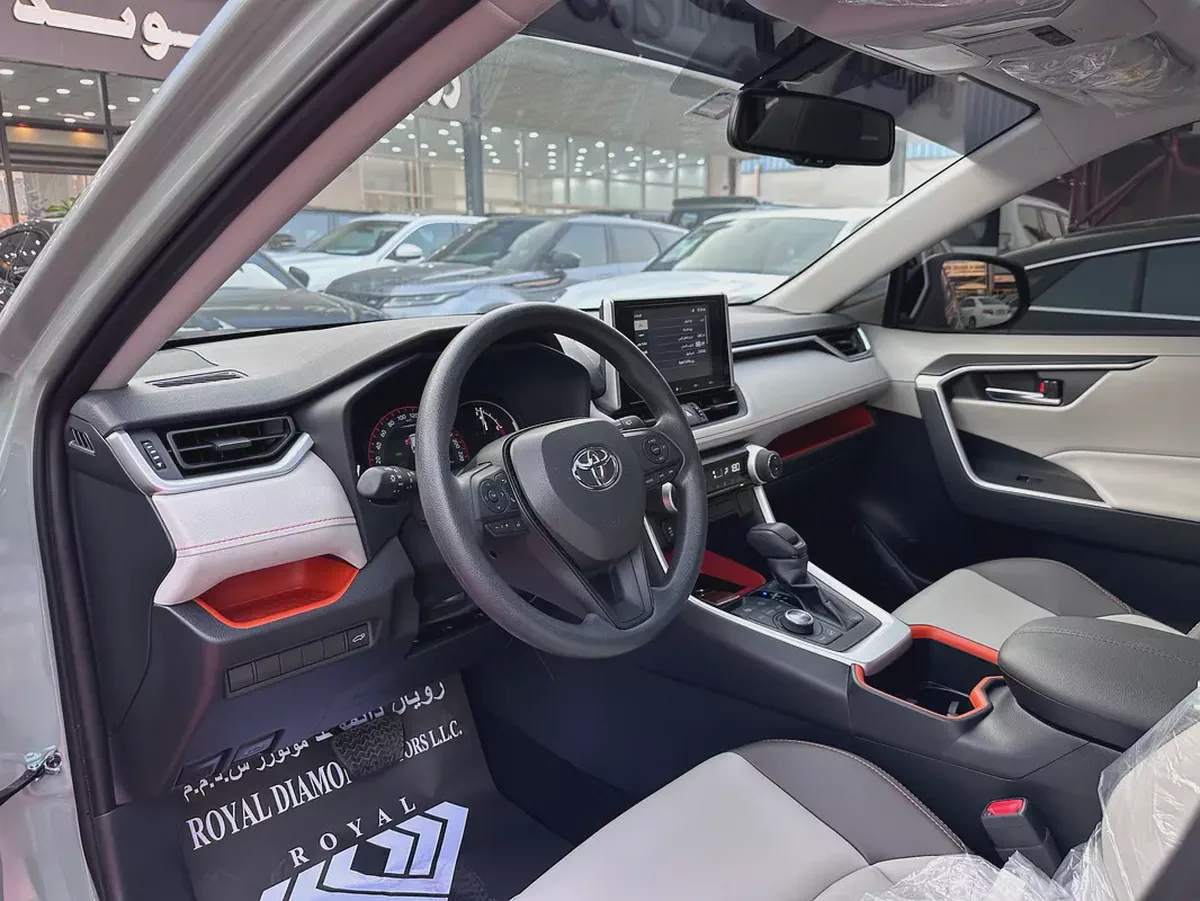 Toyota RAV4 Adventure 2025 GCC Specs-6-6