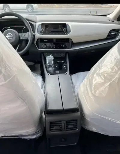 2026 Nissan X-Trail – White Exterior with Beige Interior SUV-7