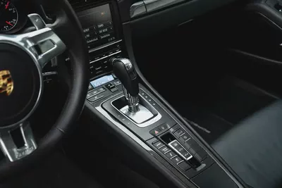 2015 PORSCHE 911 TURBO - EUROPEAN SPECS - LOW MILEAGE-10