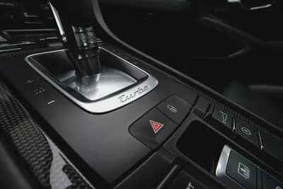 2015 PORSCHE 911 TURBO - EUROPEAN SPECS - LOW MILEAGE-19