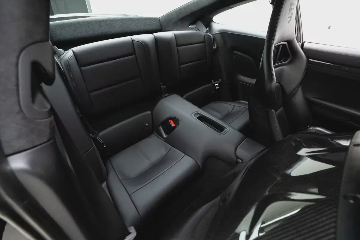 2015 PORSCHE 911 TURBO - EUROPEAN SPECS - LOW MILEAGE-9-9