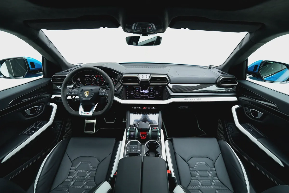 2025 URUS SE | 3D BANG  OLUFSEN | HIGH SPEC-9-9