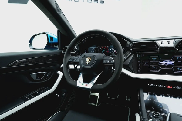 2025 URUS SE | 3D BANG  OLUFSEN | HIGH SPEC