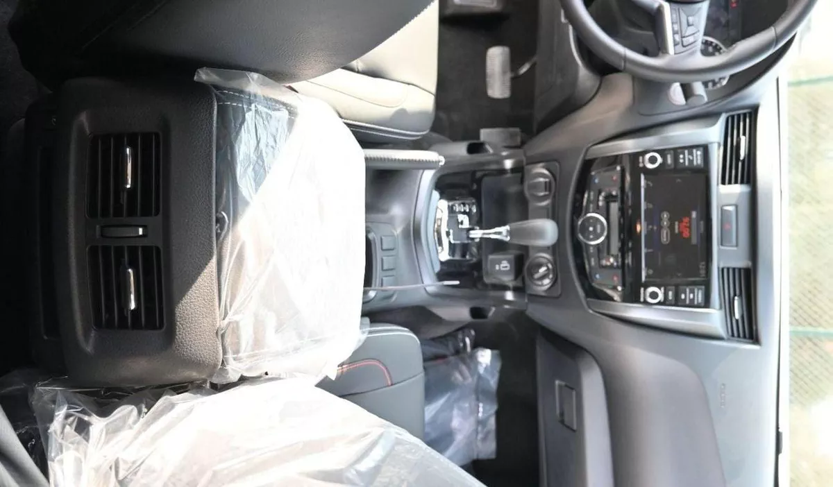 Nissan Navara Nissan Navara 2.5L diesel pro4 4x4 MY2025-16-0