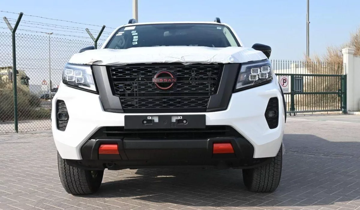 Nissan Navara Nissan Navara 2.5L diesel pro4 4x4 MY2025-6-0