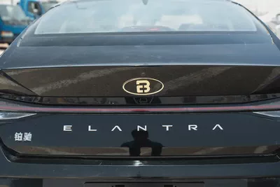 HYUNDAI ELANTRA GLX ELITE 2025 CHINESE SPECS-6