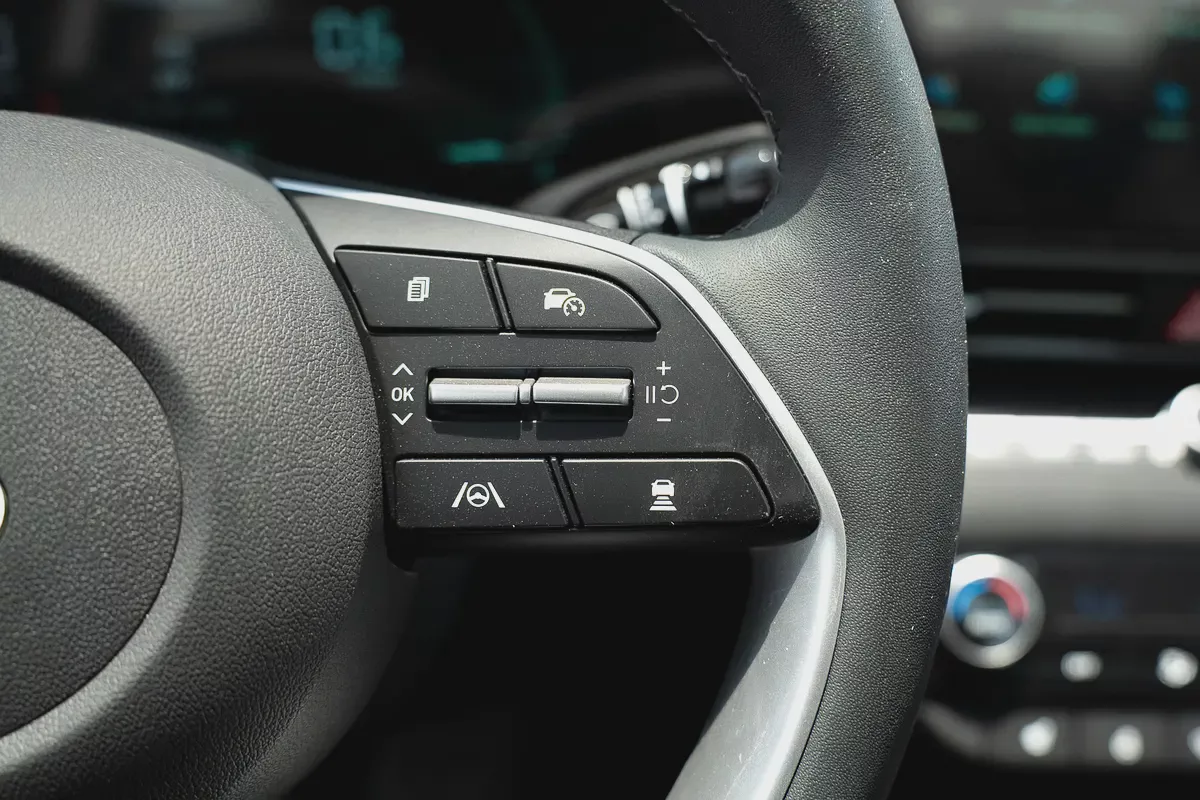 HYUNDAI ELANTRA GLX ELITE 2025 CHINESE SPECS-14-14