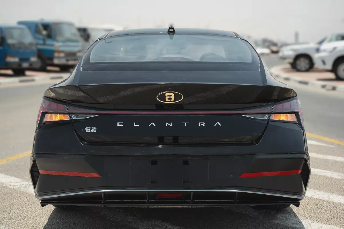 HYUNDAI ELANTRA GLX ELITE 2025 CHINESE SPECS-4-4