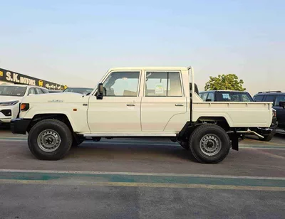 Toyota Land Cruiser Pick Up LC79 STD-E / DOUBLE CABIN MANUAL / 2.8L V4 DIESEL 4WD / SNORKEL (CODE # STD-E)-2