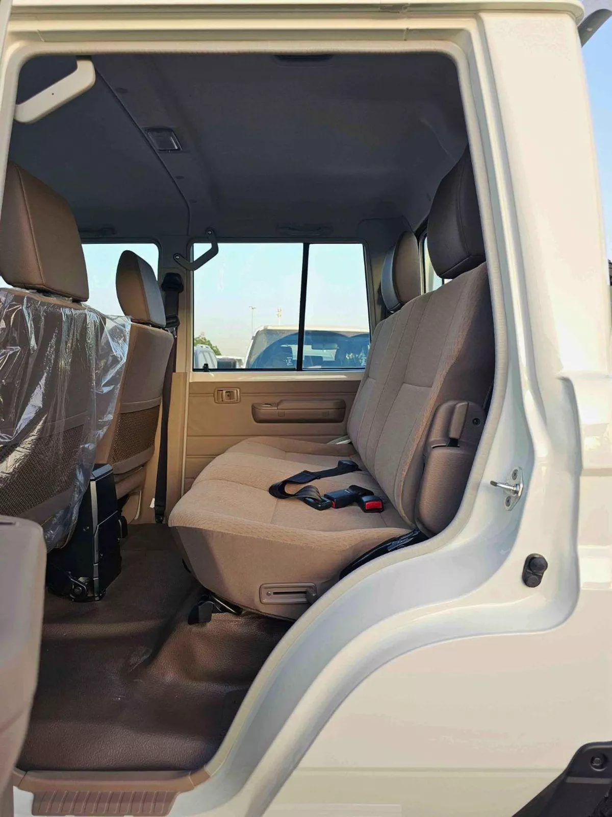 Toyota Land Cruiser Pick Up LC79 STD-E / DOUBLE CABIN MANUAL / 2.8L V4 DIESEL 4WD / SNORKEL (CODE # STD-E)-10-0
