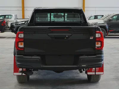 Toyota Hilux GR Sport 2026 GCC Specs - Brand New-4