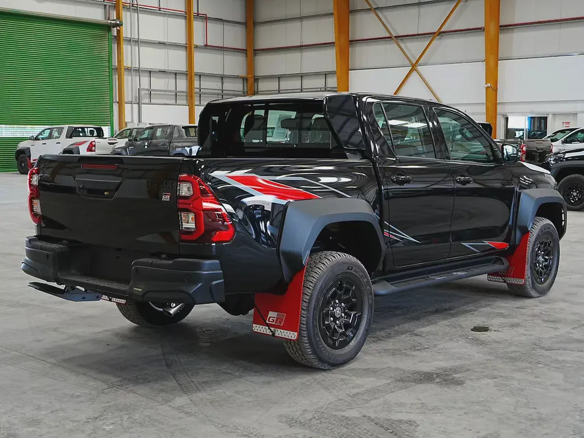 Toyota Hilux GR Sport 2026 GCC Specs - Brand New-5-5