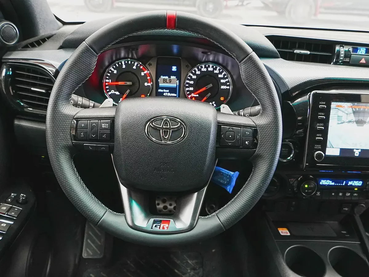 Toyota Hilux GR Sport 2026 GCC Specs - Brand New-7-7