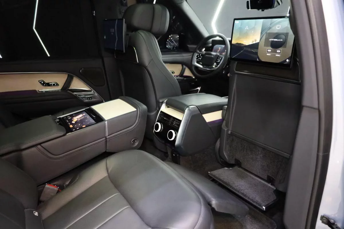 Land Rover Range Rover Vogue SV-2-2