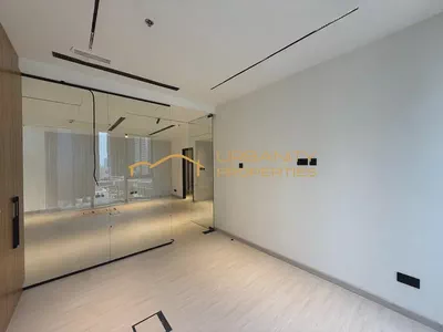 Fully Fitted Office | 2 Parking | Prime Business Bay Location-2