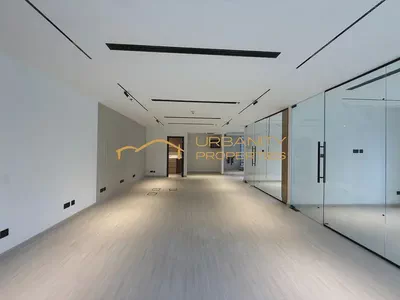 Fully Fitted Office | 2 Parking | Prime Business Bay Location-3