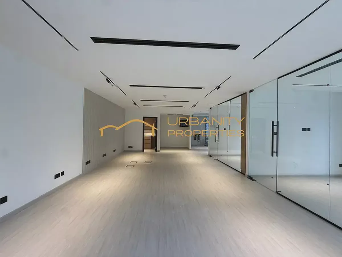Fully Fitted Office | 2 Parking | Prime Business Bay Location-3-3