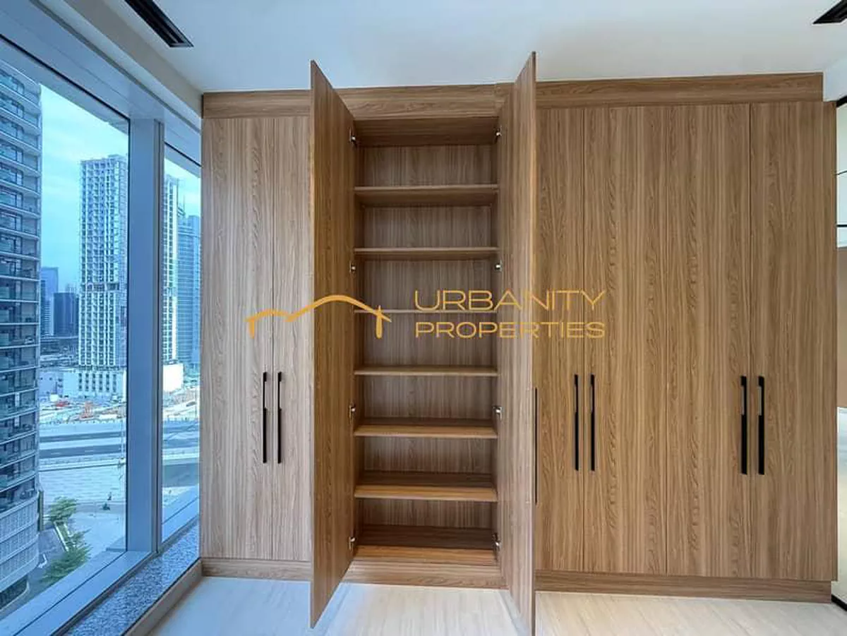 Fully Fitted Office | 2 Parking | Prime Business Bay Location-6-6