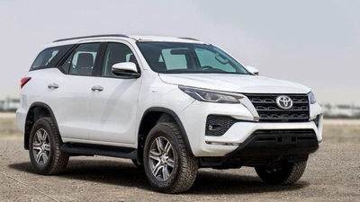 Toyota Fortuner EXR Toyota Fortuner 2.4L Diesel 4X4 MY2025-0