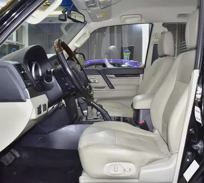 AED 1,190 EMi at 0% DP | Mitsubishi Pajero GLS ( 2020 Model ) in Black Color GCC Specs-9