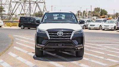 2026 Toyota Fortuner EXR - GCC Specs - 2.7 petrol Brand New!-7