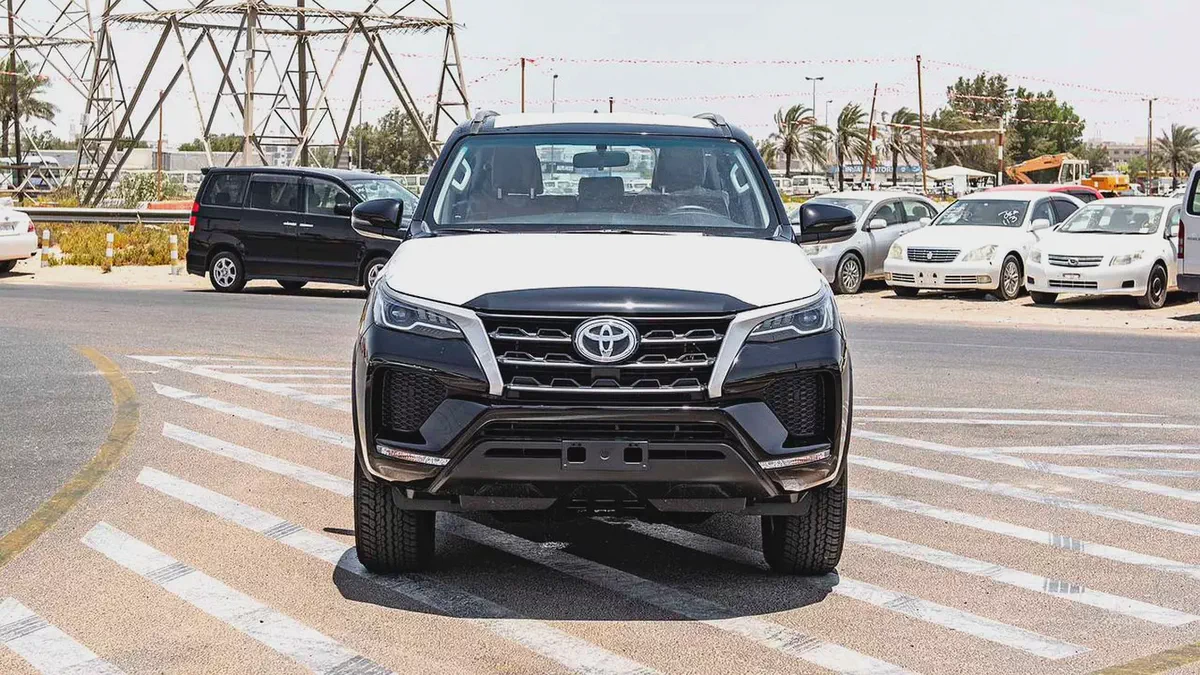 2026 Toyota Fortuner EXR - GCC Specs - 2.7 petrol Brand New!-7-7