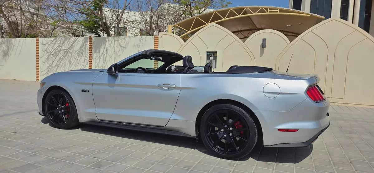 2015-Ford Mustang GT-Full option-Excellent Condition-9-9