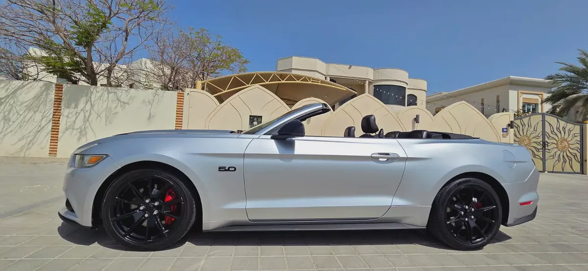 2015-Ford Mustang GT-Full option-Excellent Condition-7-7