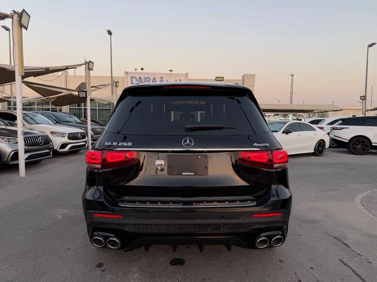 For sale Mercedes-Benz GLB AMG 35 AMG I (X247), 2.0 l, 2021 in UAE, Sharjah-6-6