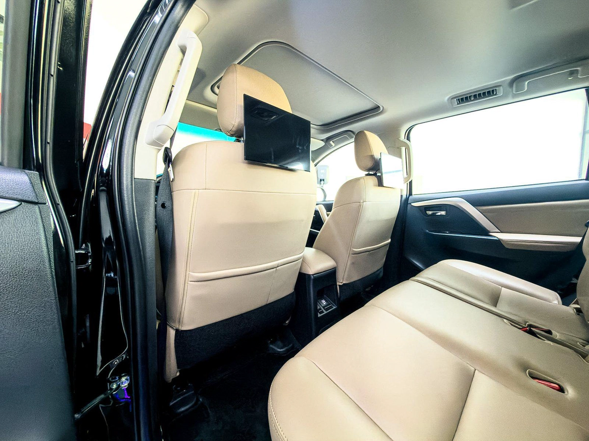 2023 Mitsubishi Montero Sport Prime Edition 3.0L V6 // EMI Starts from 1,700 AED-2-2