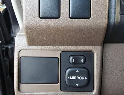 Toyota Land Cruiser 70 LC71 LX HARDTOP || 4.0L PETROL V6 A/T 4WD | DIFF LOCK | WINCH | LST, OVER FENDER (CODE # X71AFY)-22