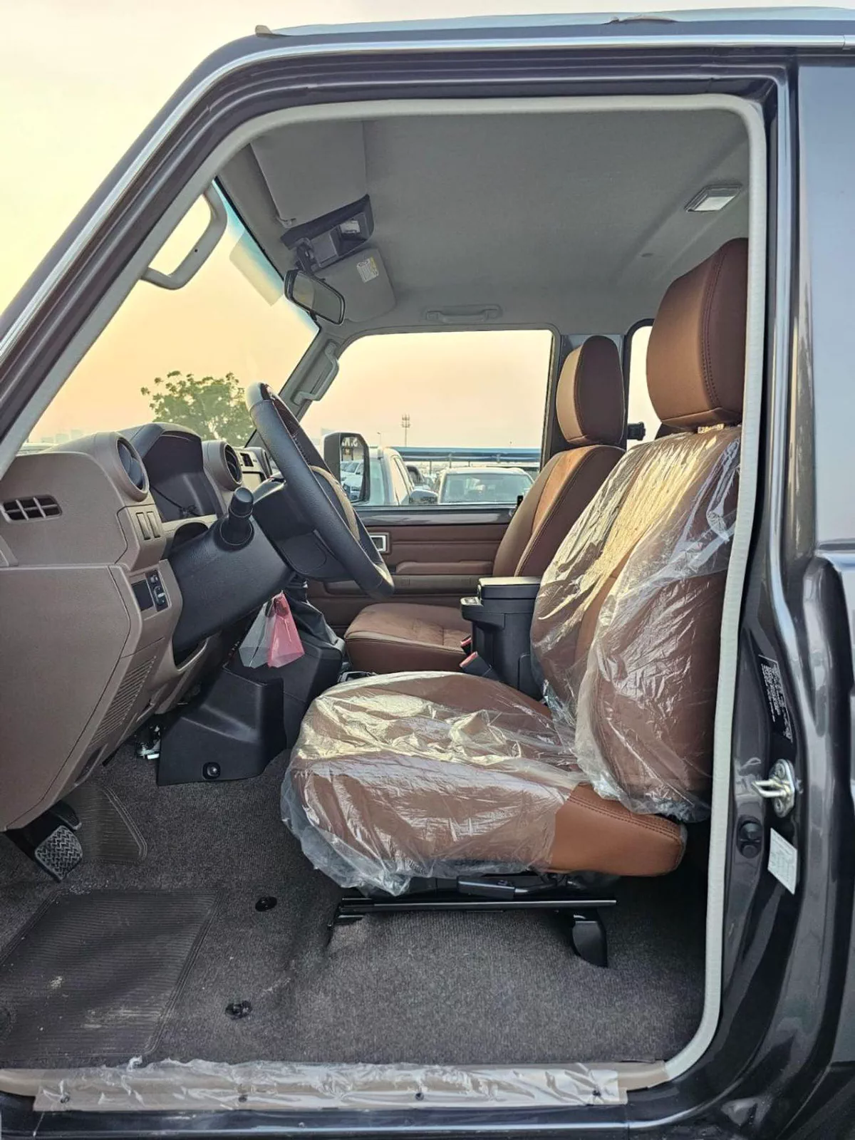 Toyota Land Cruiser 70 LC71 LX HARDTOP || 4.0L PETROL V6 A/T 4WD | DIFF LOCK | WINCH | LST, OVER FENDER (CODE # X71AFY)-12-0