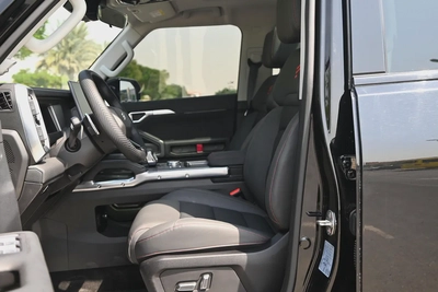 1,980 AED - FREE WARRANTY SERVICE - DEFENDER KIT - JETOUR T2 LUXURY-10