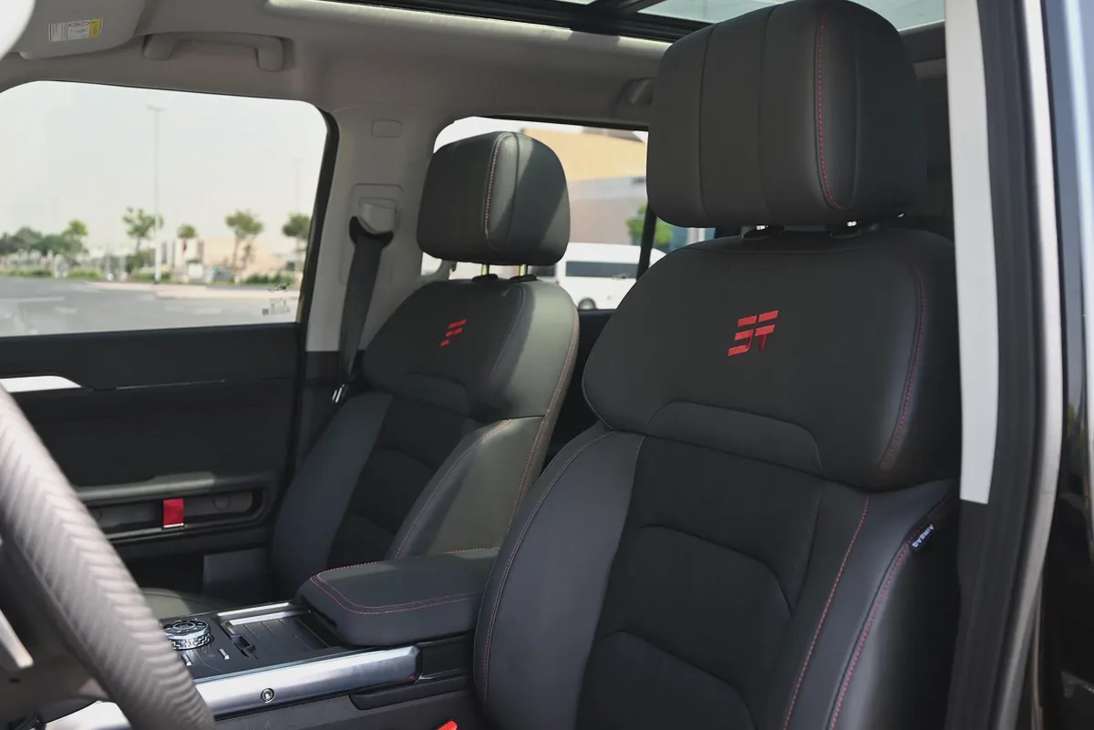 1,980 AED - FREE WARRANTY SERVICE - DEFENDER KIT - JETOUR T2 LUXURY-11-11